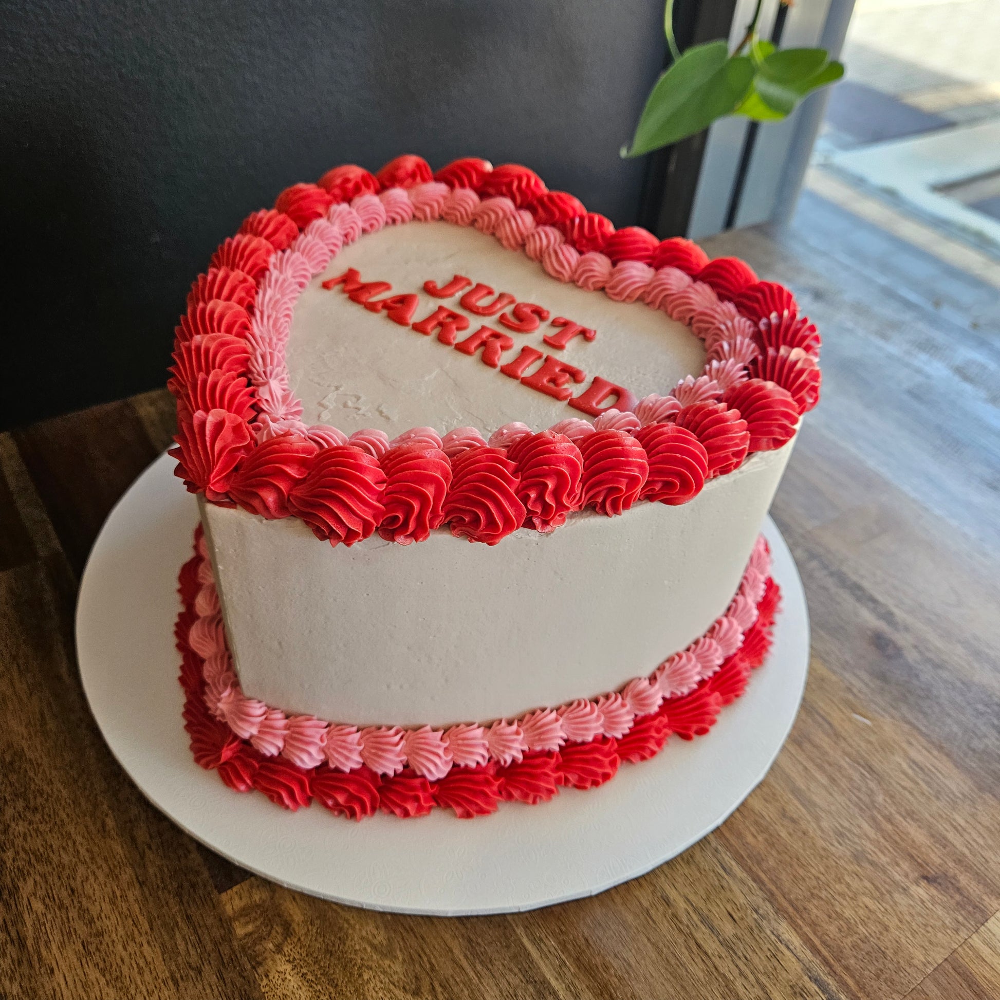 Retro Cakette